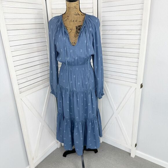 Urban Outfitters Reese Midi Dress Paisley Tiered Smocked Blue Small Long Sleeve - Picture 1 of 15
